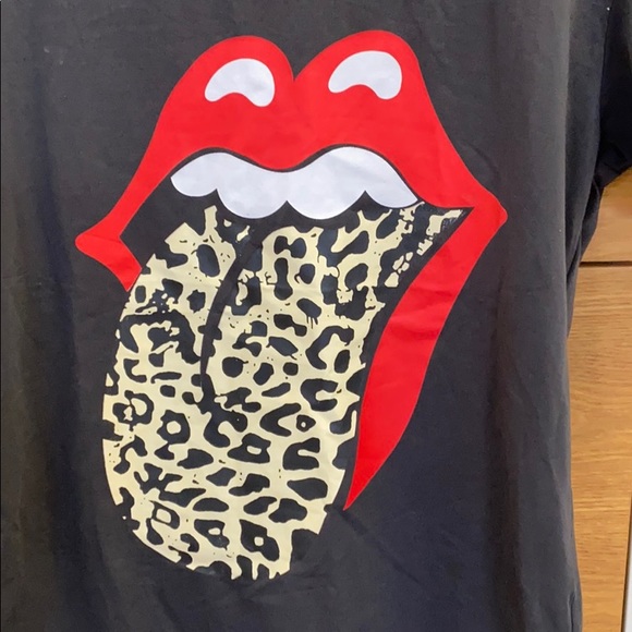 Women’s Graphic Lips & Cheetah Print Tongue Shirt - Picture 2 of 5